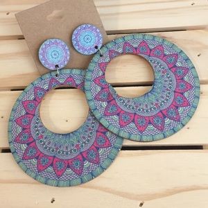 NWOT Boho Style Hoop Wood Earrings